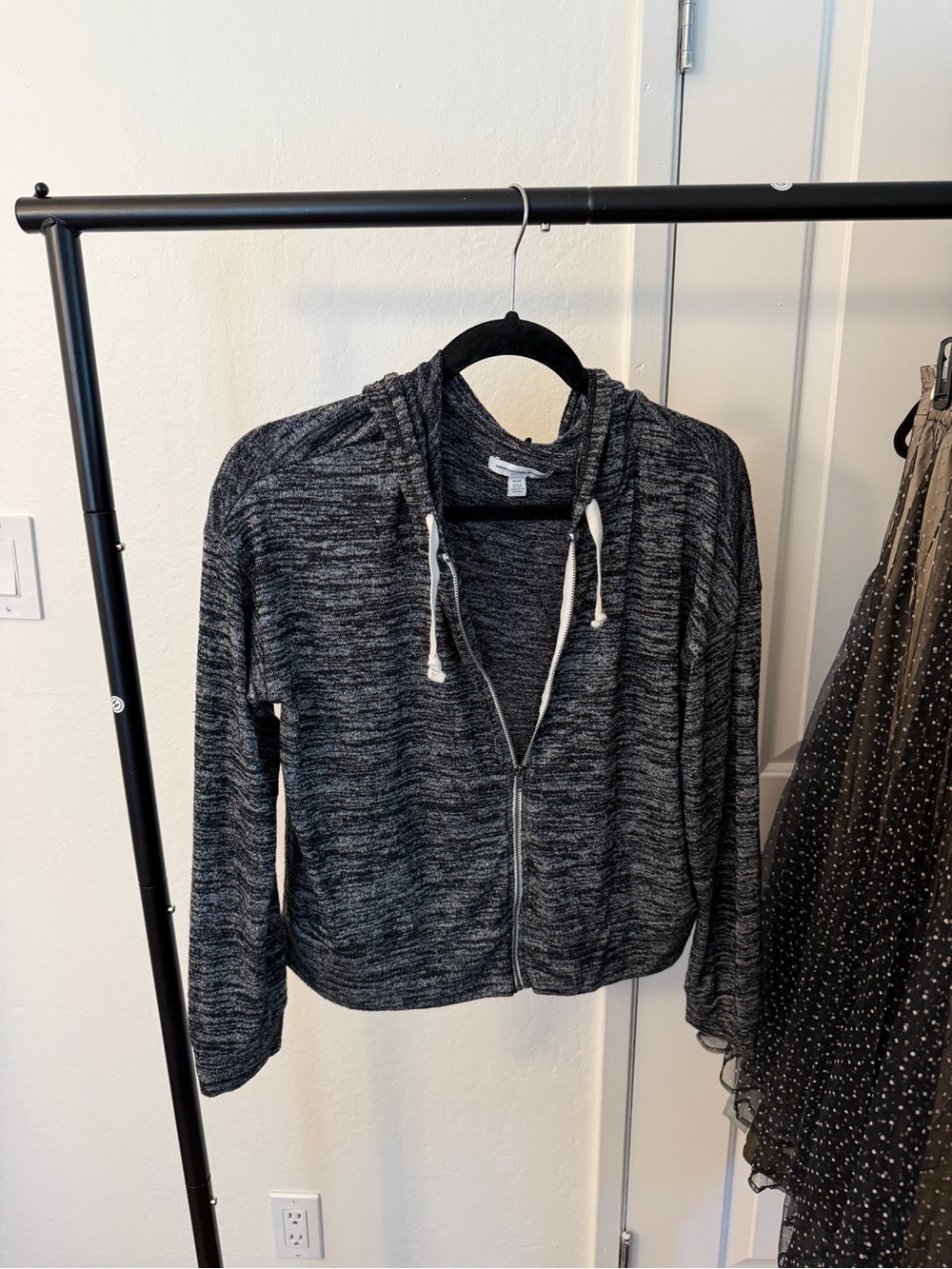 American Eagle Outfitters Black Heather Zip Hoodie Jacket